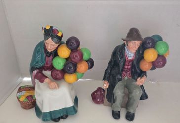 The Old Balloon Seller and The Balloon Man Figurines