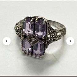 Amethyst ring