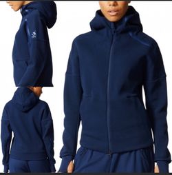 Adidas size medium women’s