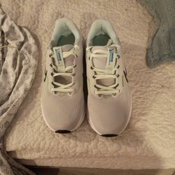 Nike Basketball/Sports Shoes 