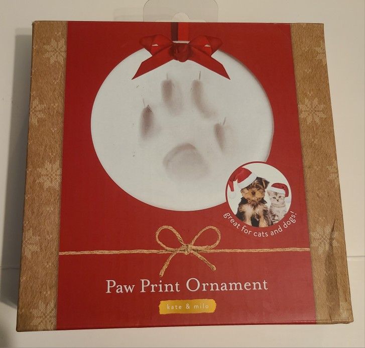 New Paw Print Christmas Ornament Kit Cat/Dog Keepsake Memory( 2 Available,  $5 each)