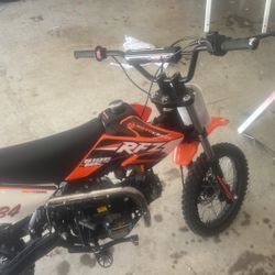 dirt bikes 