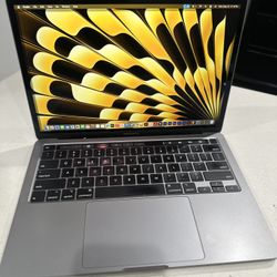APPLE MACBOOK PRO 13” INTEL QUAD CORE i5 16GB RAM 1TB SSD! LOADED‼️ 