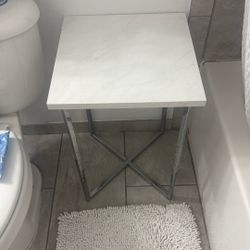 Side Table white/silver