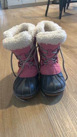 Cat and jack girls snow boots size 13