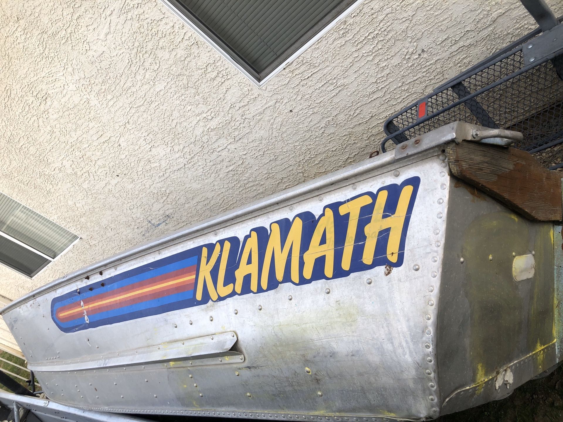 Klamath 12’ boat ****HAS HOLES NEEDS REPAIR****