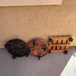 Plant Holders With Wheels