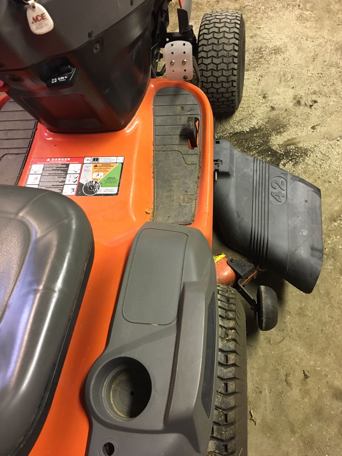 Husqvarna 2042ls lawn mower good condition for Sale in Littleton, MA