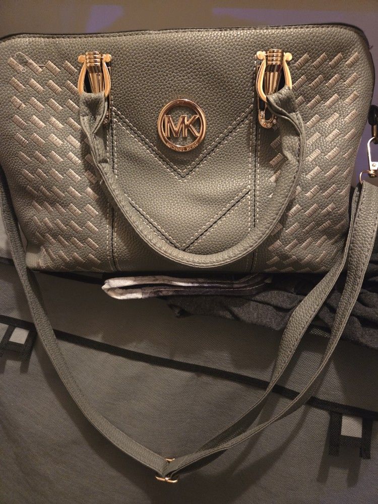 Michael Kors And Tommy Hilfiger Purses