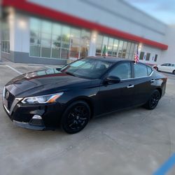 2020 Nissan Altima