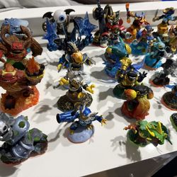 Skylanders & Disney Infinity Figures (read description)