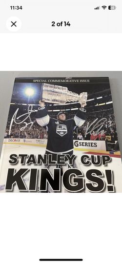 Autographed 2014 NHL Stanley Cup Magazine Los Angeles Kings Martinez & Clifford