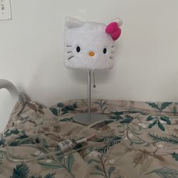 Hello kitty fluffy lamp