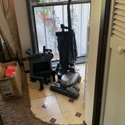 Vacuum Cleaner