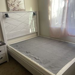 Queen Size Bed Frame Set