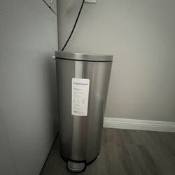 Kitchen Trash Can