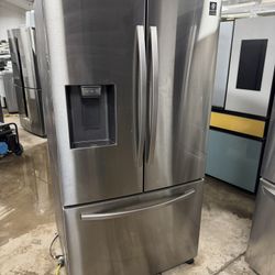 SAMSUNG REFRIGERATOR 