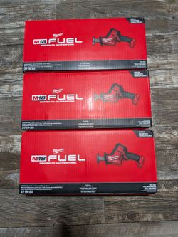 Milwaukee M18 Fuel Hackzall Reciprocating Saw Kit