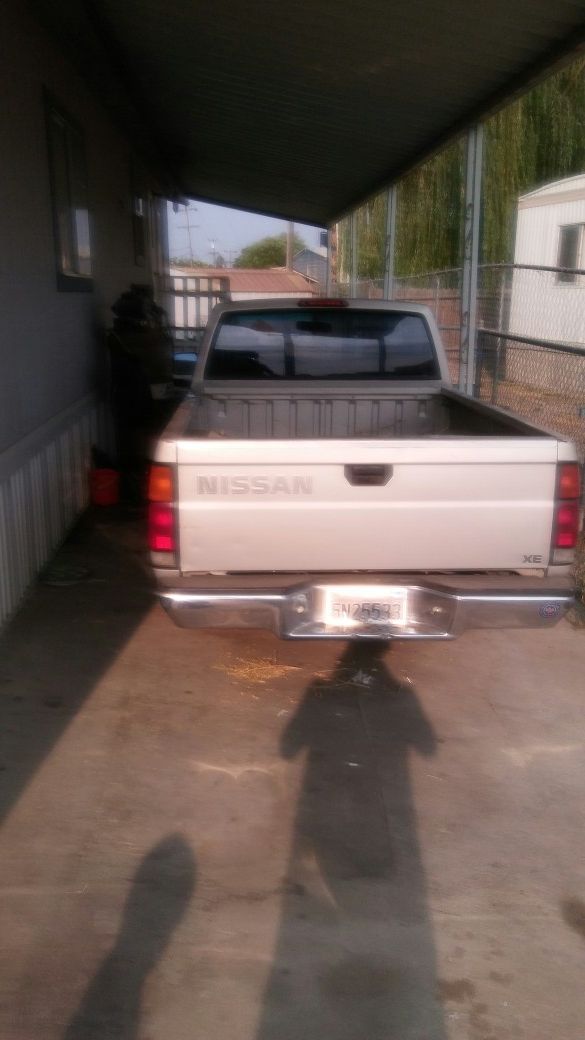1997 Nissan Pickup