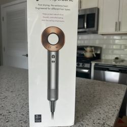 Dyson Supersonic Airwrap $429 Retail