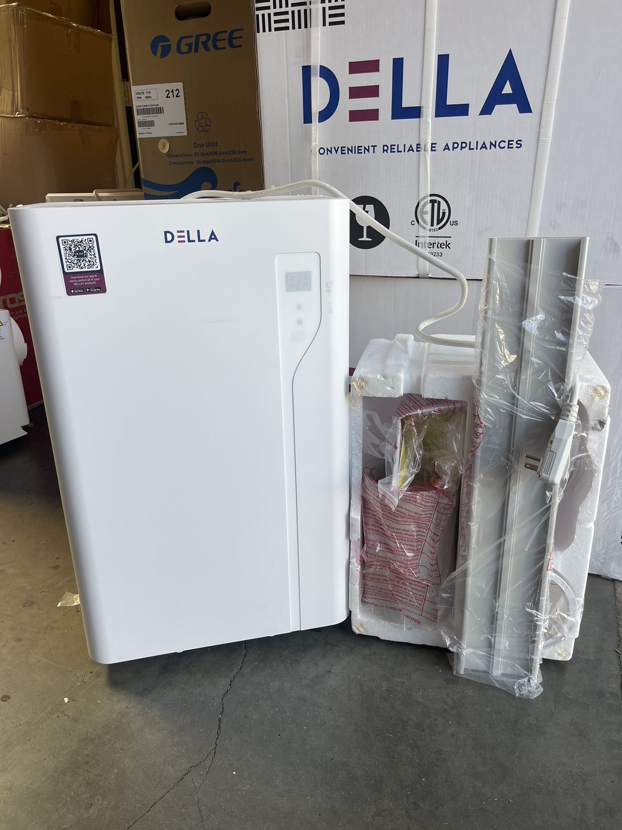 14,000 Btu Portable Air Conditioner /Window AC With Complete Kits 