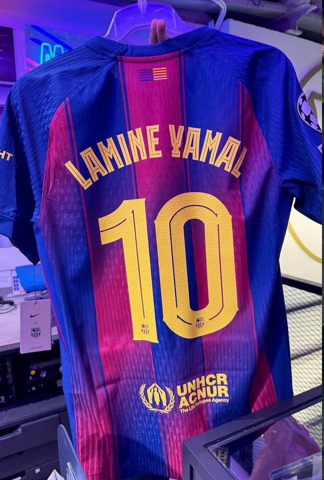 LAMINE YAMAL #10  UCL Men's home jersey 25/26 FC Barcelona All Patch’s All Sizes
