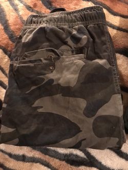 Camo pants