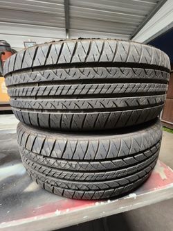 Pair of 225 65 17 Douglas Touring tires