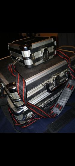 dj 3 box case and 600 dvd book