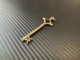 Eren Jaeger Key - Attack on Titan Pendant