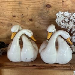 Vintage 1983 2 Swan Geese Love Embrace Ron Gordon Design Statue Figurine Planter 