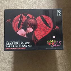Rias Gremory Bare Leg Bunny Figure