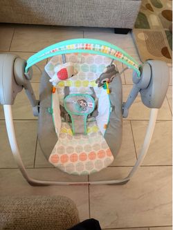 Bright Starts Whimsical Wild Portable Compact Baby Swing Unisex, Newborn and up