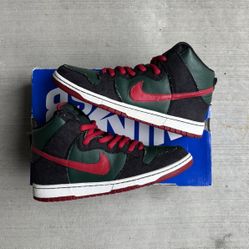 Nike Dunk High SB “Resn” Or “Guccis”