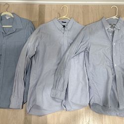 Lot Men’s Blue dress shirt work shirts. Calvin Klein (M), J.Crew (L), Uniqlo (L)