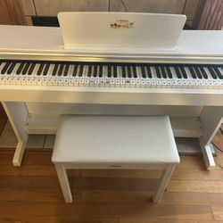 Yamaha Piano 