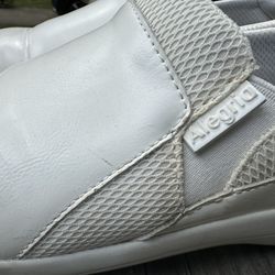 White Alegrias