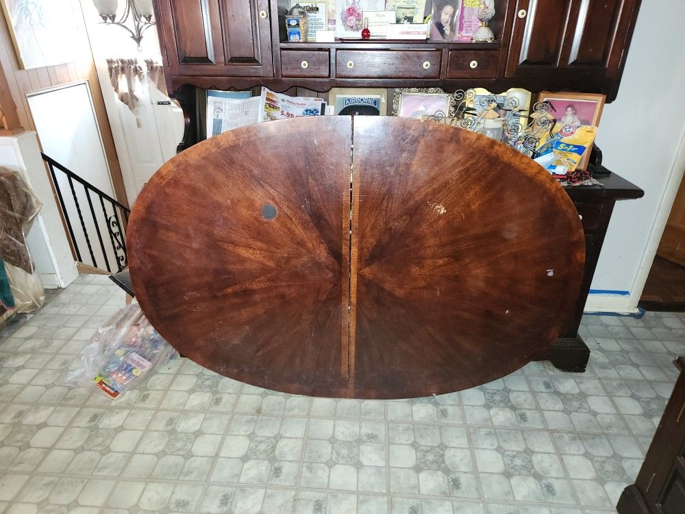 Solid Wood Dinning Room Table