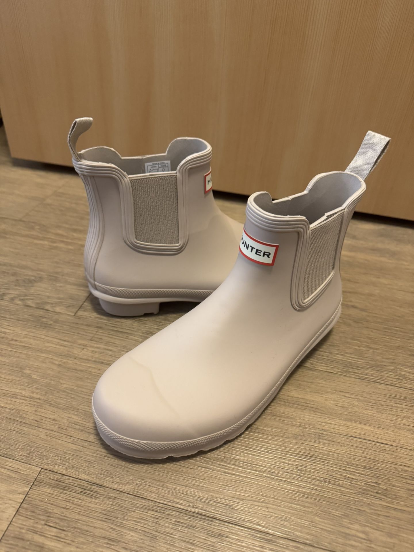 Hunter Boots Size 8, brand New