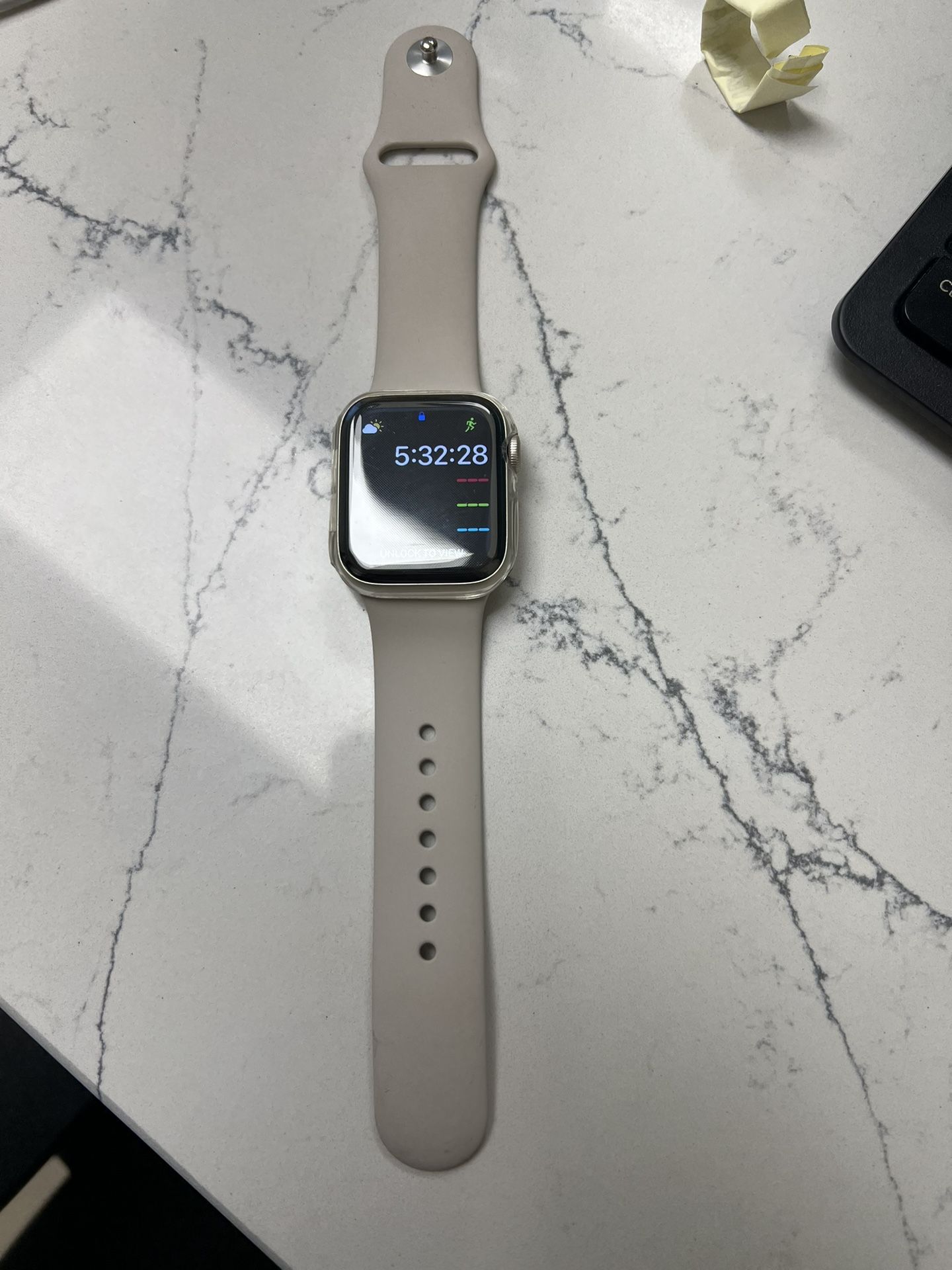 New 2022 SE apple watch 