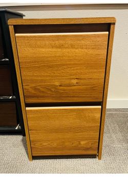 Nice sturdy file cabinet .