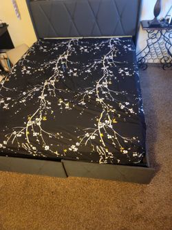 BED FRAME QUEEN SIZE. FRAME ONLY