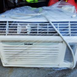 Window AC unit
