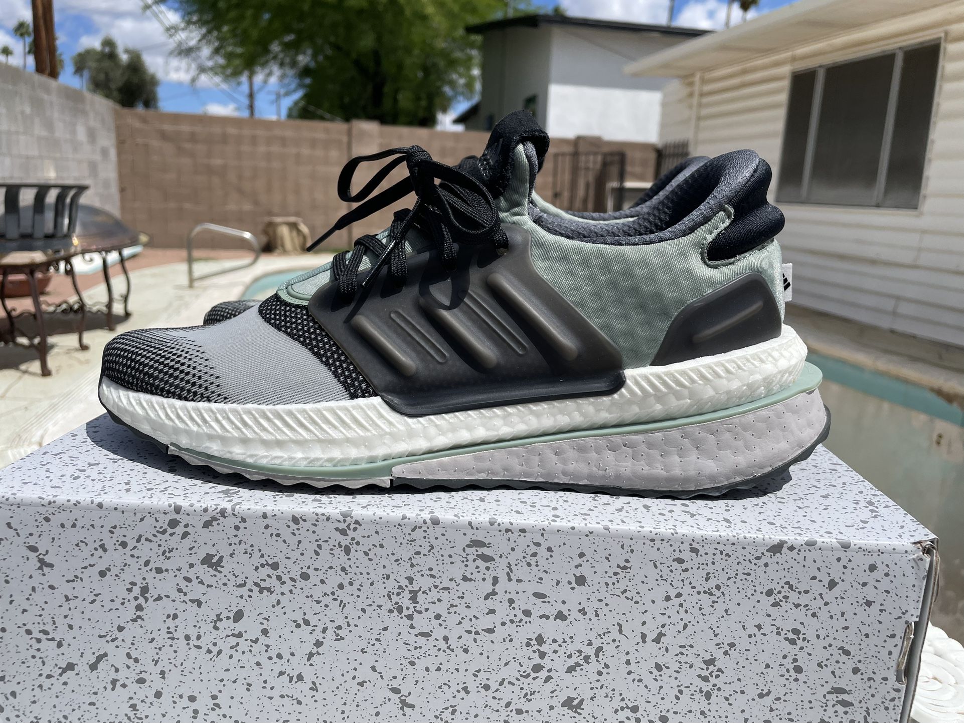 Adidas XPLR_Boost Size 10.5