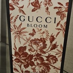 Gucci Bloom Perfume 
