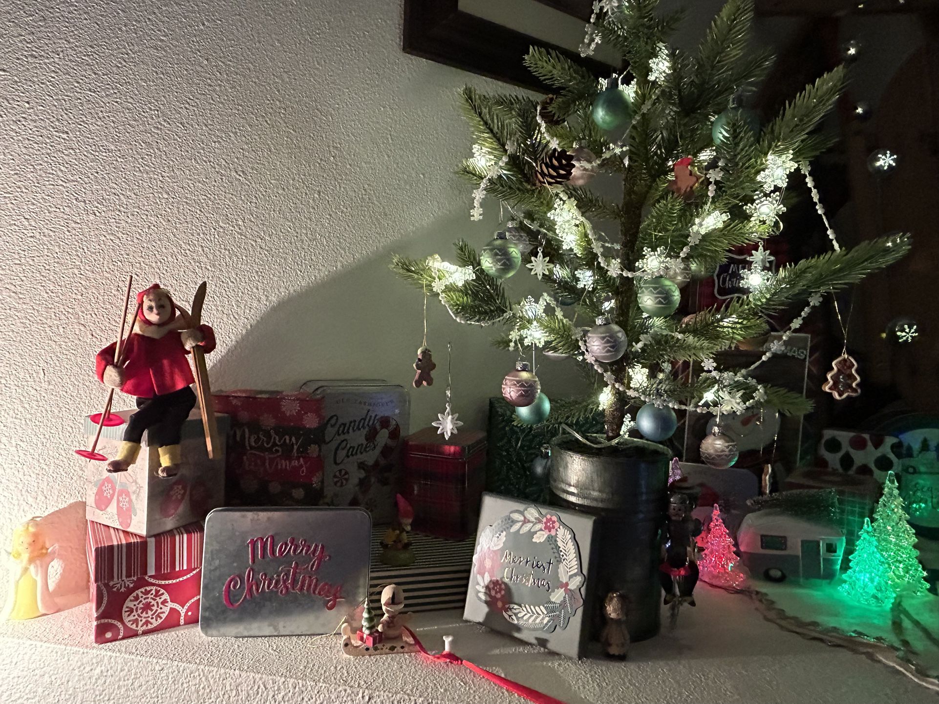 Mini Christmas Tree With Snowflake Lights And Ornaments With Village Decorations (about 26”) Excellent Condition Plus Camper Ornaments