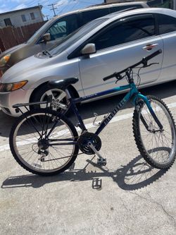 Diamondback bicycle