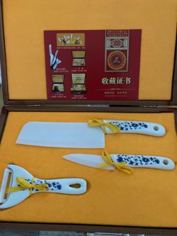 Ceramic knives