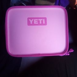 Yeti Lunchbox 