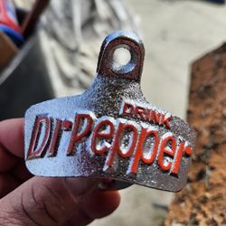Dr. Pepper Vtg Starr X
Stationary Pop Beer Bottle
Opener W/screws Wall